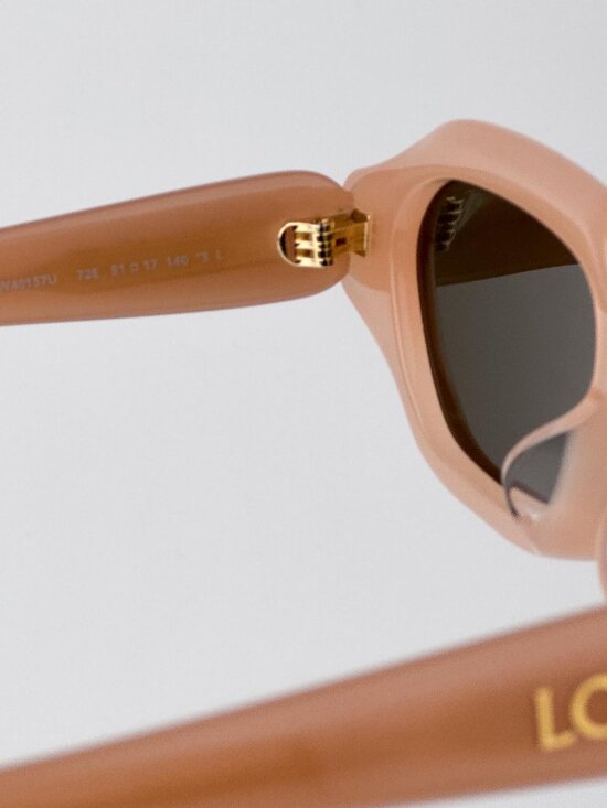 Loewe LW40157U SLIM 72E Rectangle Sunglasses Shiny Nude Pink Frame Grey Lenses main image 5